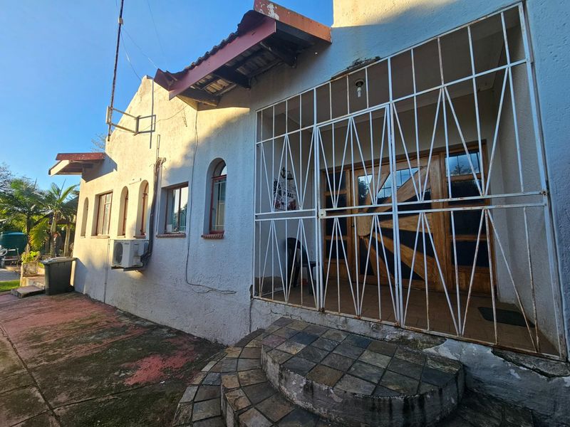 7 Bedroom House For Sale in Barberton - Photo 7