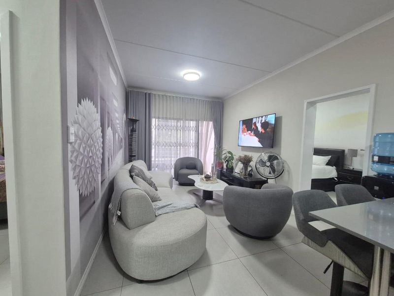 Apartment To Rent in Carlswald, Midrand - Photo 5