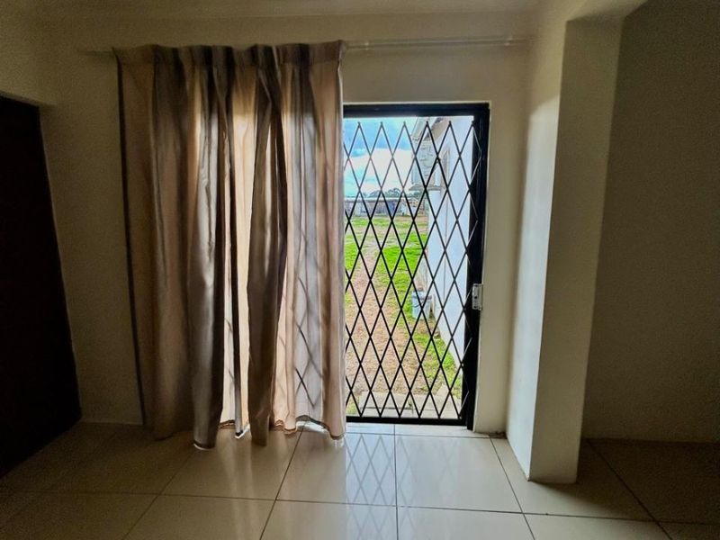 Escape the City - Spacious Lifestyle Property with Agricultural Potential - Photo 7
