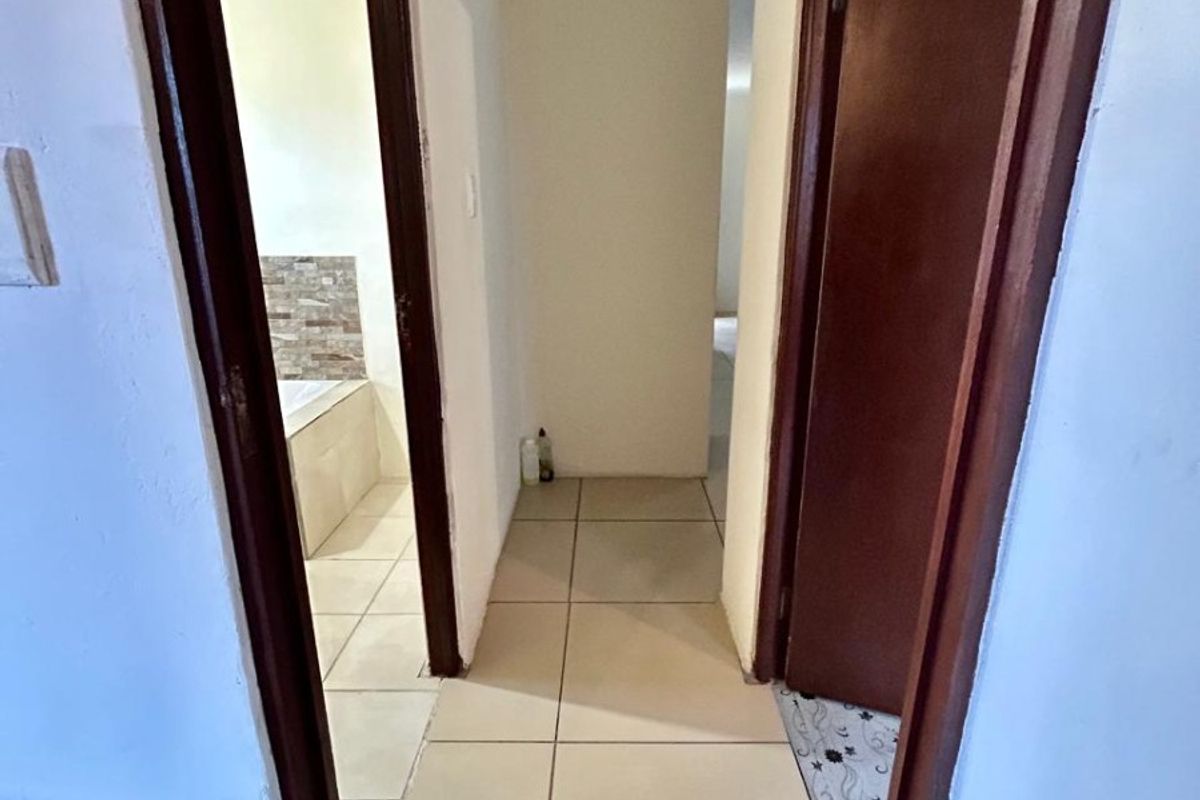 Escape the City - Spacious Lifestyle Property with Agricultural Potential - Photo 3