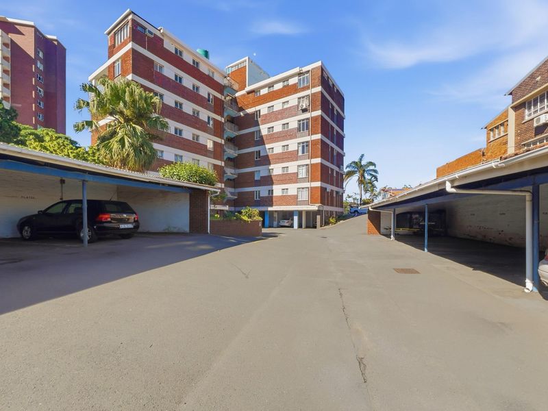 3 Bedroom Apartment For Sale in Musgrave, Durban, KwaZulu-Natal - Photo 3