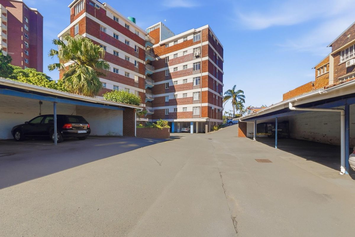 3 Bedroom Apartment For Sale in Musgrave, Durban, KwaZulu-Natal - Photo 3