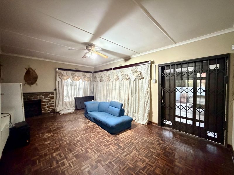 Apartment To Rent in Cresslawn, Kempton Park - Photo 3