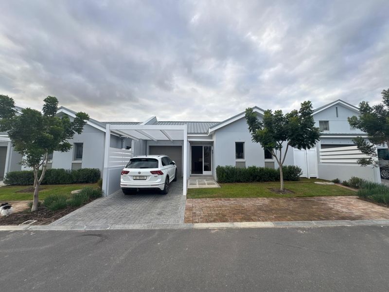 Modern 3 Bedroom House To Rent in Le Parc - Photo 5