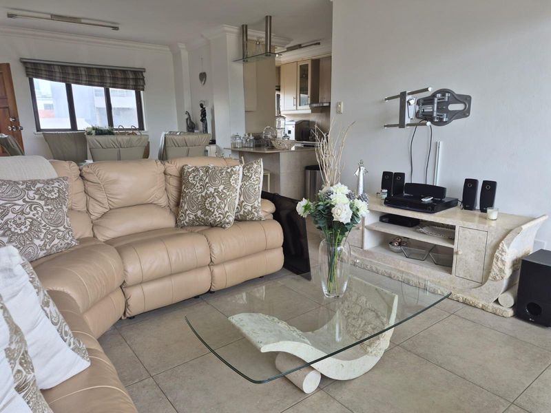 2 Bedropm Apartment for Sale in Umhlanga Rocks - Photo 10