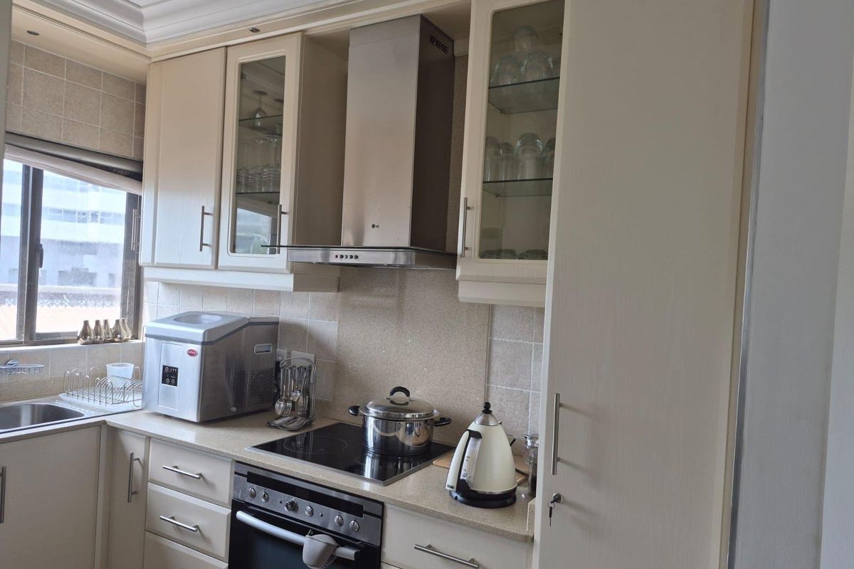 2 Bedropm Apartment for Sale in Umhlanga Rocks - Photo 3