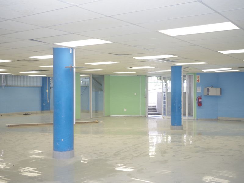 Office space to rent in Fairland - Photo 9
