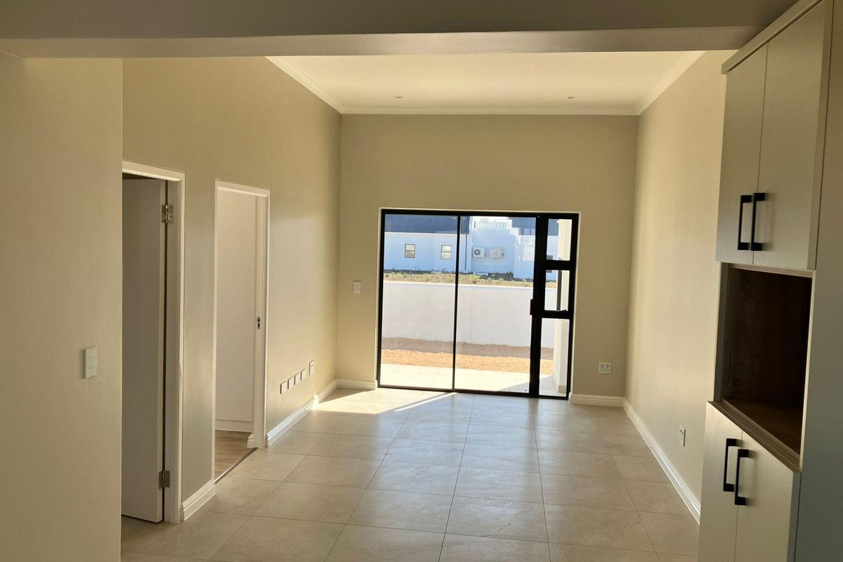 House For Sale in Laguna, Langebaan - Photo 5