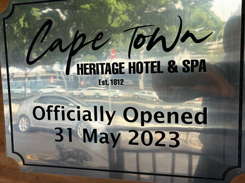 Hotel Building For Sale in Cape Town City Centre, Cape Town - Photo 2