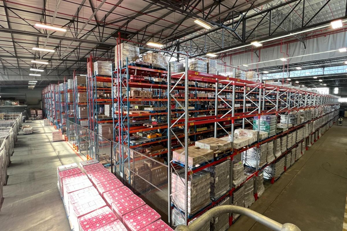 14,154m2  Neat and Secure Warehouse To Let in Montague Gardens, Cape Town - Photo 5
