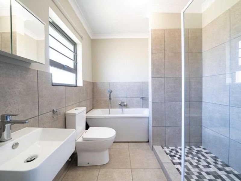 House For Sale in Amandasig, Akasia - Photo 8