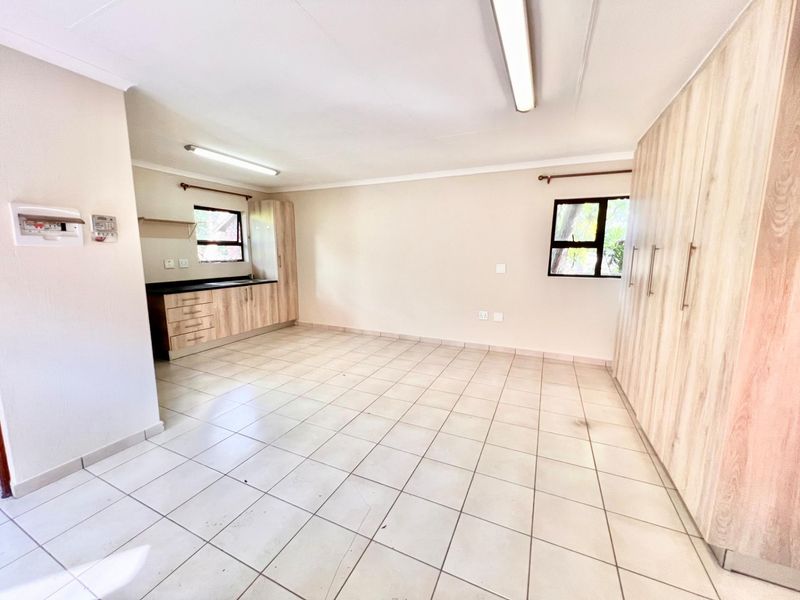 Modern 1 Bed Studio Apartment To Rent - Available 1 June - Photo 4