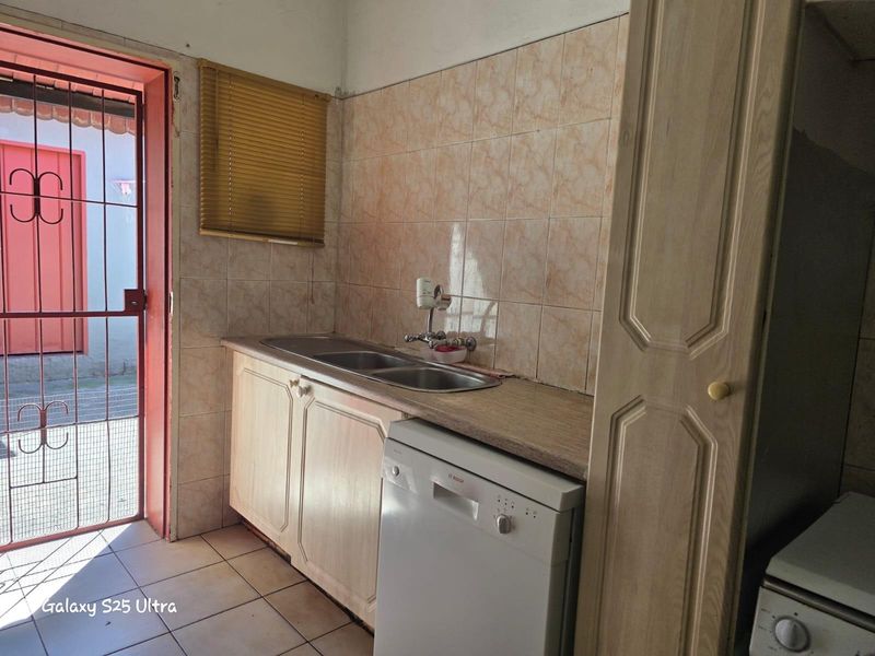 House For Sale in Witbank Ext 8, Witbank - Photo 7