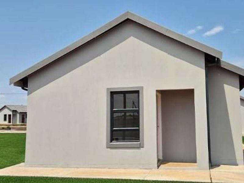 House For Sale in Vosloorus, Boksburg - Photo 6
