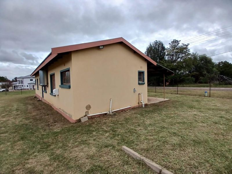 House For Sale in Utrecht, KwaZulu Natal - Photo 3