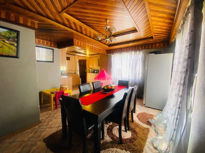 House For Sale in Palm Springs, Evaton - Photo 8