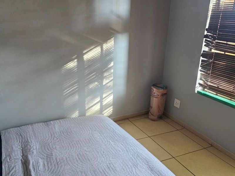 Apartment Block For Sale in Witbank Ext 5, Witbank - Photo 3