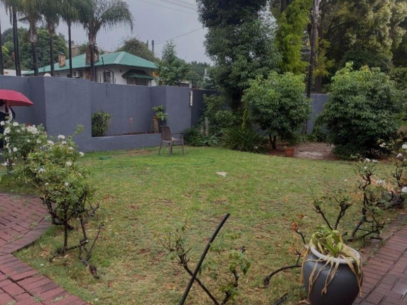 Huge House for sale in Eastwood, Pretoria - Photo 4