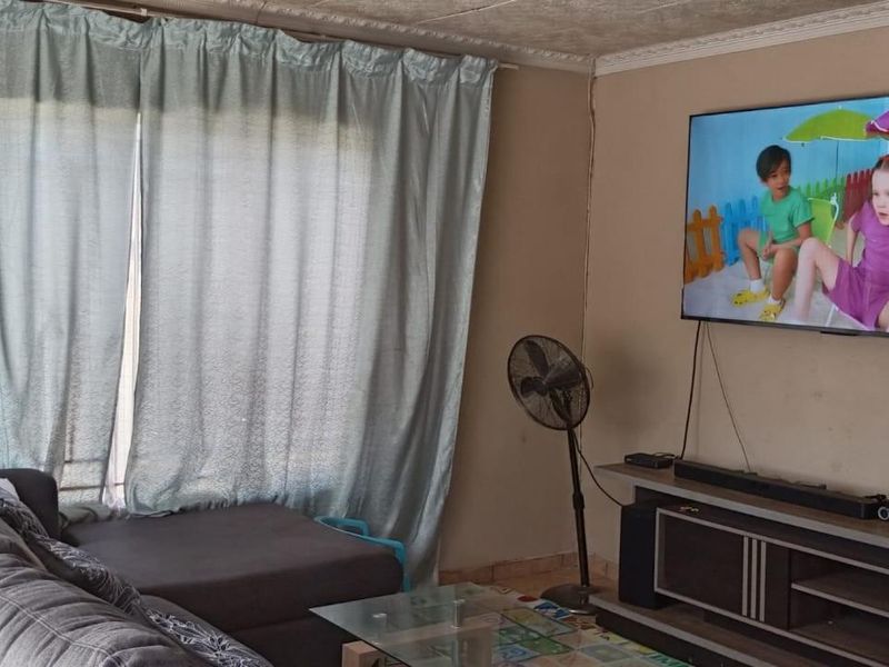 House For Sale in Danville, Pretoria - Photo 8