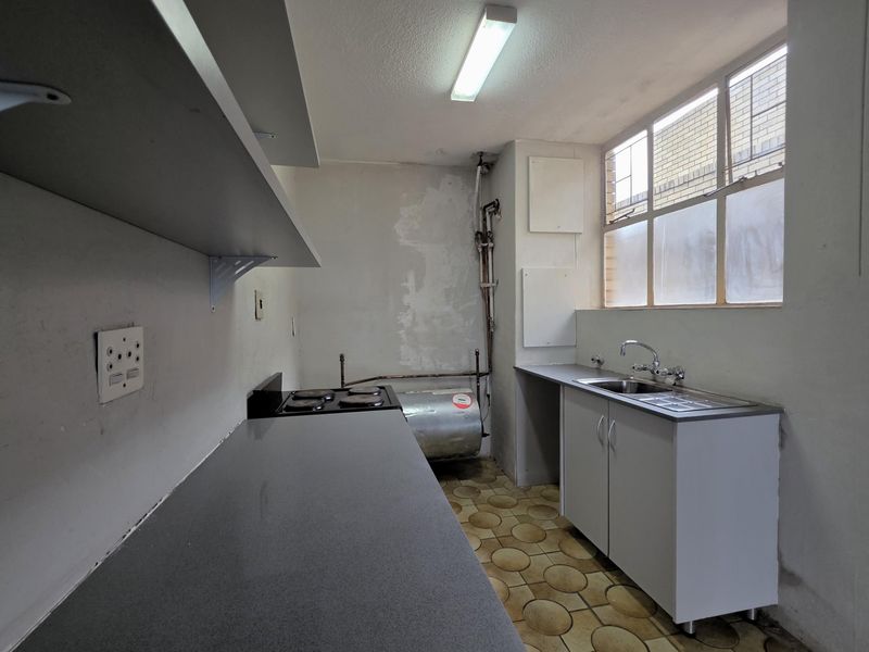 3 bedroom Apartment For Sale in Pretoria Central - Photo 5