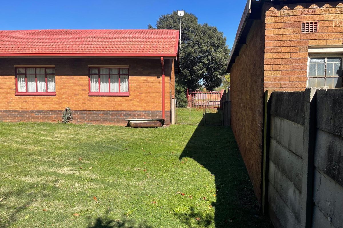 3 Bedroom House For Sale in Kriel - Photo 4