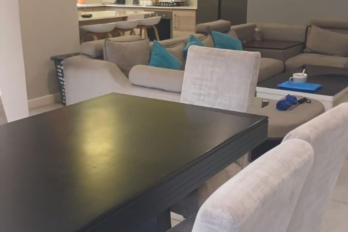 3 Bedroom House For Sale in Equestria Pretoria Gauteng - Photo 3