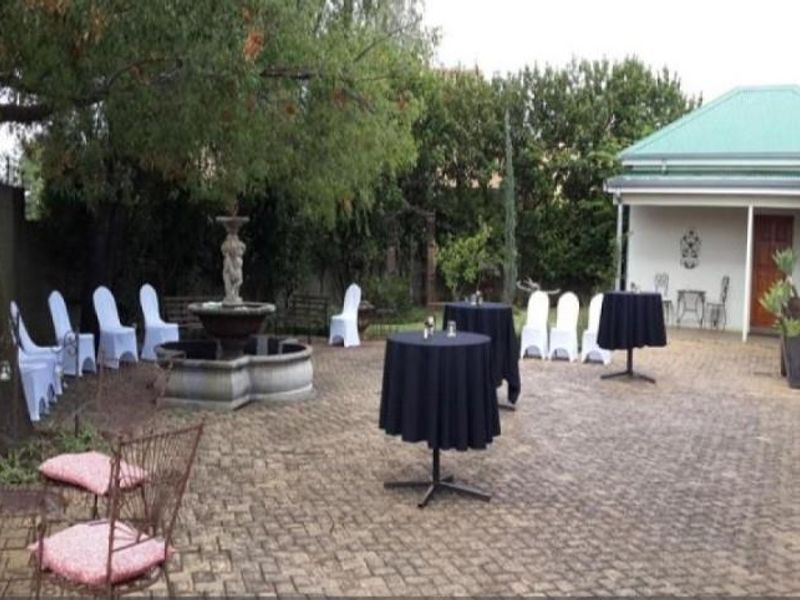 16 Bedroom Lodge For Sale in Equestria Pretoria Gauteng - Photo 6