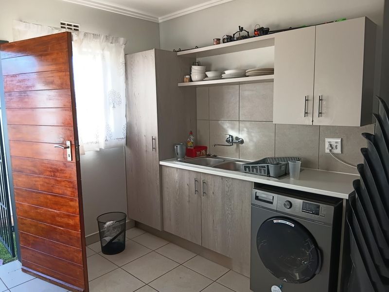 House To Rent in Protea Glen, Soweto - Photo 4