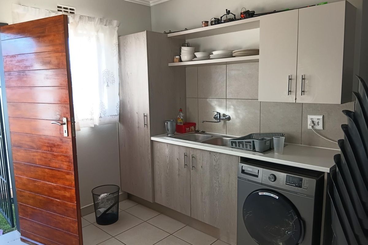House To Rent in Protea Glen, Soweto - Photo 4