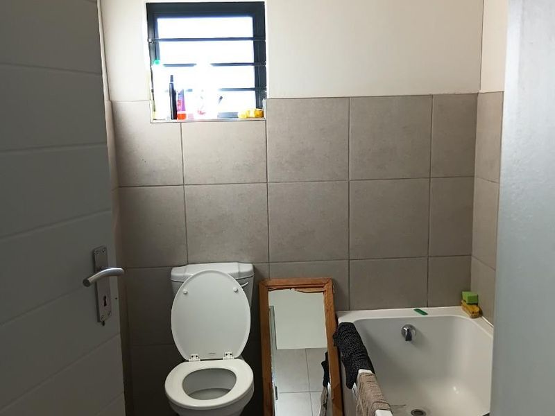 House To Rent in Protea Glen, Soweto - Photo 9