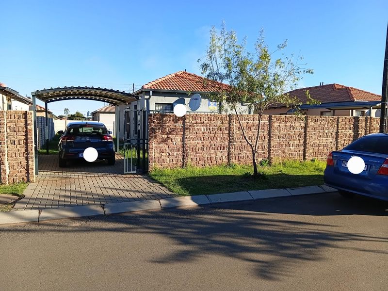 House To Rent in Protea Glen, Soweto - Photo 3