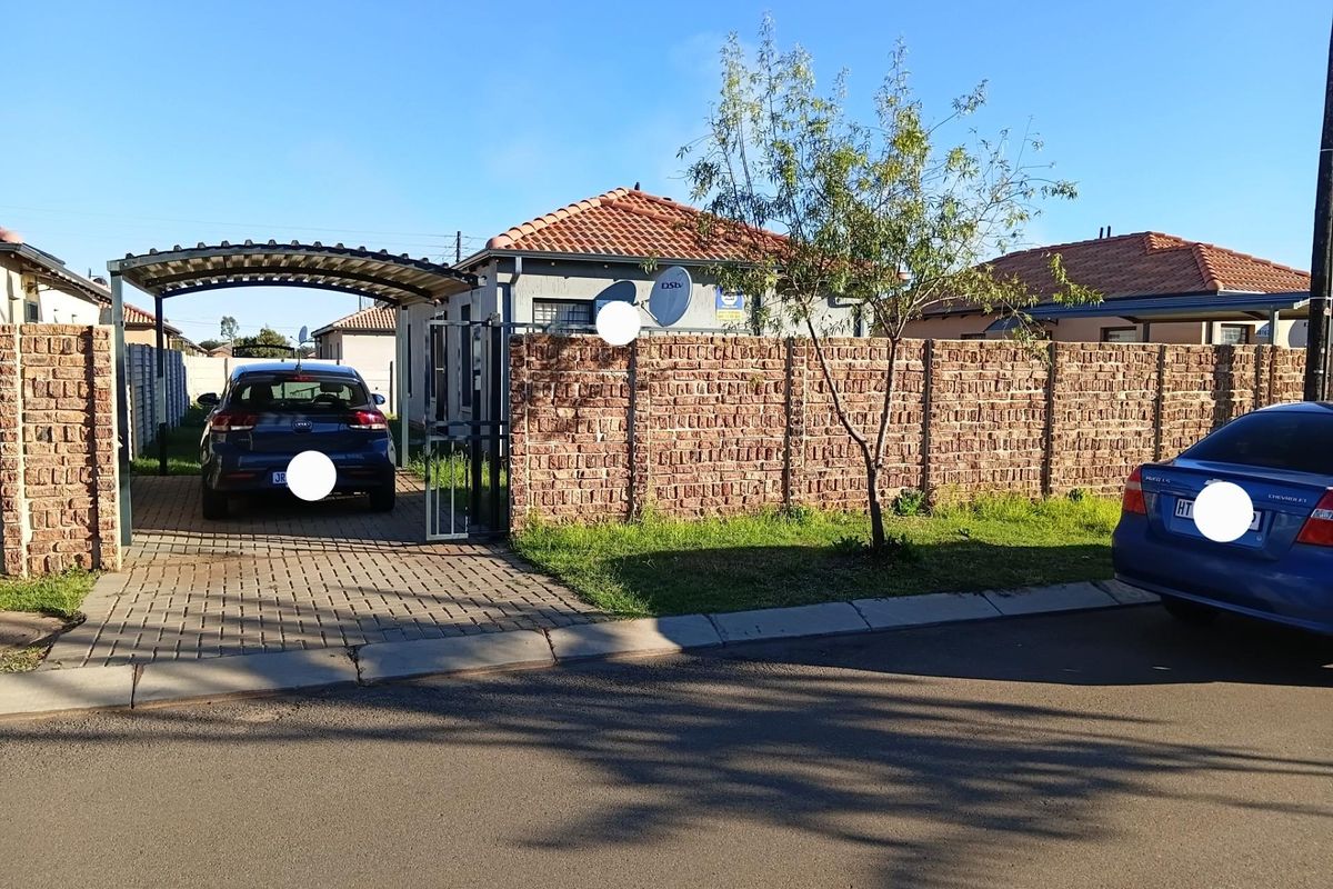 House To Rent in Protea Glen, Soweto - Photo 3