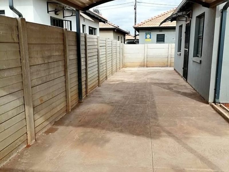 House To Rent in Protea Glen, Soweto - Photo 8