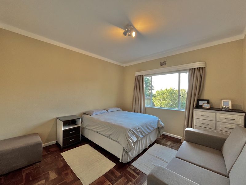 Incredible Space and Lovely Mountain Views - Photo 5