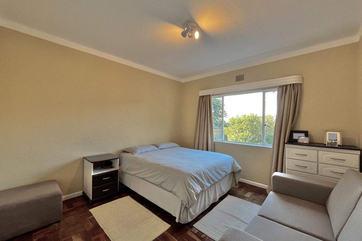 Incredible Space and Lovely Mountain Views - Photo 5