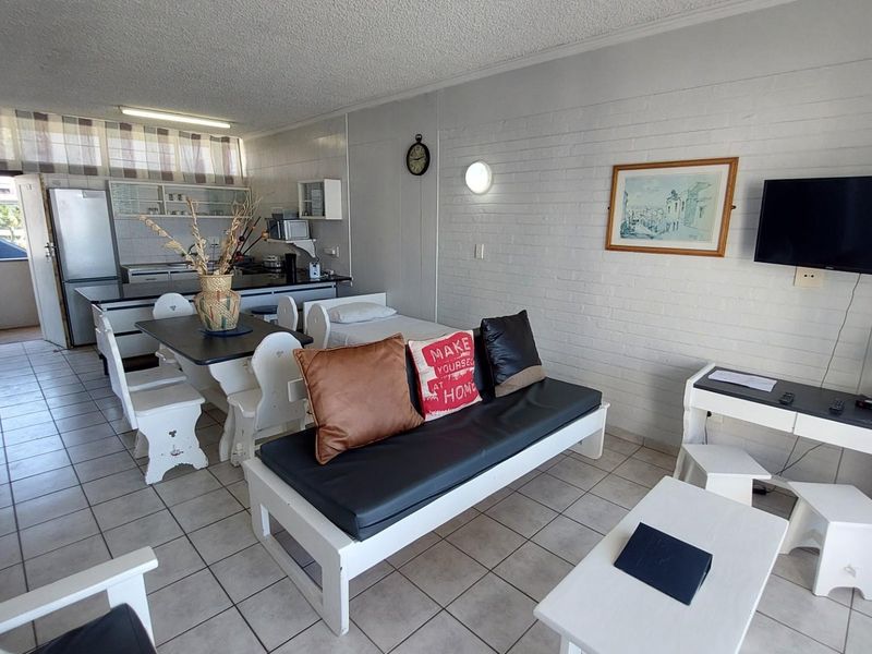 Peaceful Margate Retreat With Stunning Endless Ocean Views - Photo 5