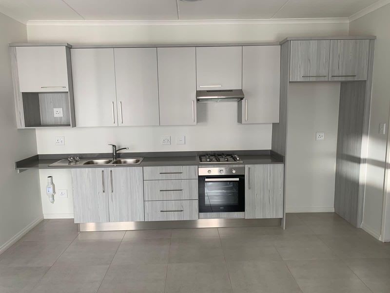1 bedroom,1 Bathroom Apartment for Rent in Carlswald - Photo 2