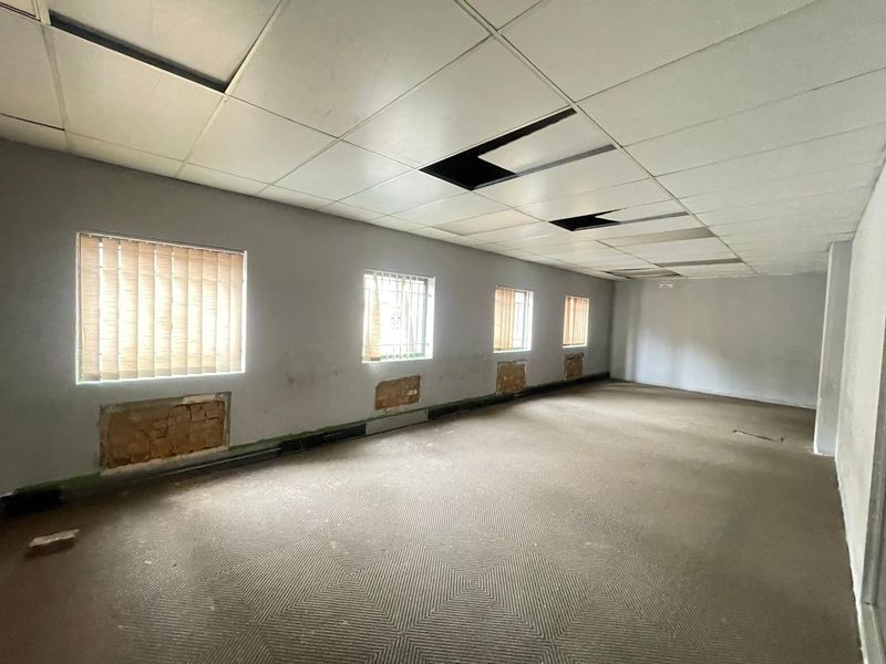 Commercial Property To Rent in Kleinfontein, Benoni - Photo 3