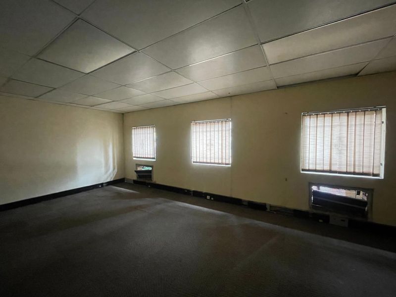 Commercial Property To Rent in Kleinfontein, Benoni - Photo 4