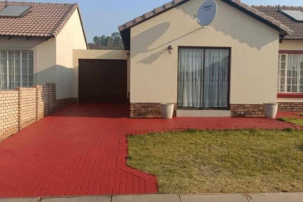 3 bedroom house available for rental in Amadasig Pretoria north - Photo 2