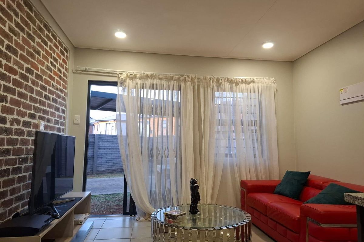 House For Sale in Leopard's Rest Security Estate, Albertsdal, Alberton - Photo 4
