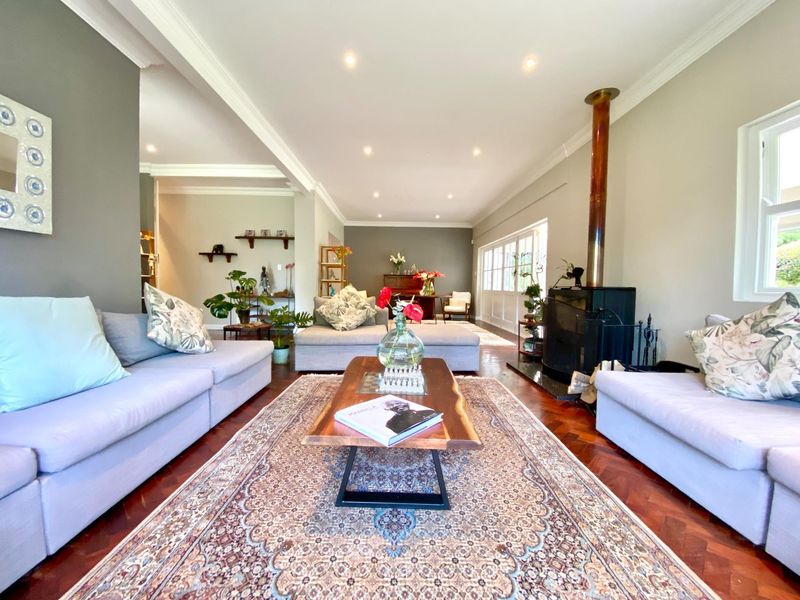6 Bed Family House To Rent in Emmarentia, Johannesburg - Photo 5