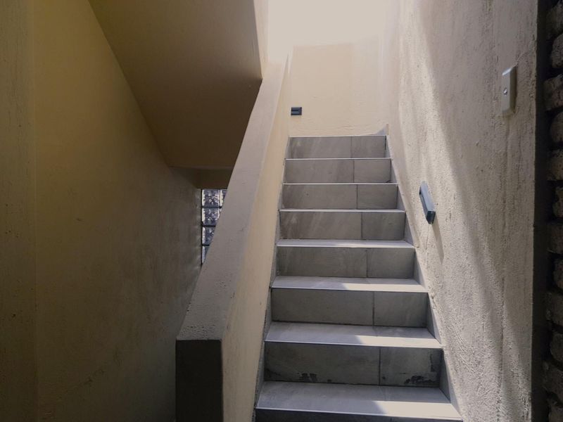 Double-Storey Family Home with Pool, Jacuzzi, Entertainment Spaces in Premier Park - Photo 7