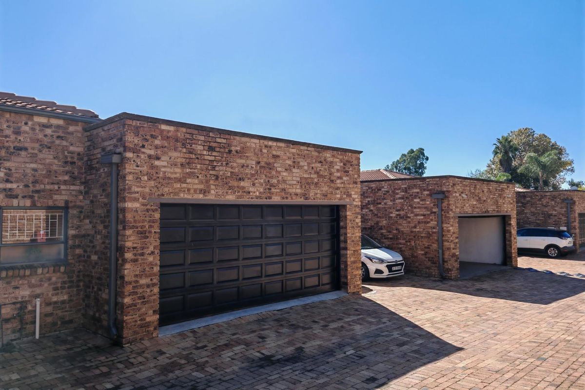 Townhouse To Rent in Northwold, Randburg - Photo 4