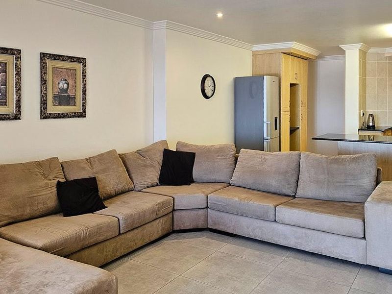 Newly upgraded Apartment  with Spectacular Sea Views - Photo 3