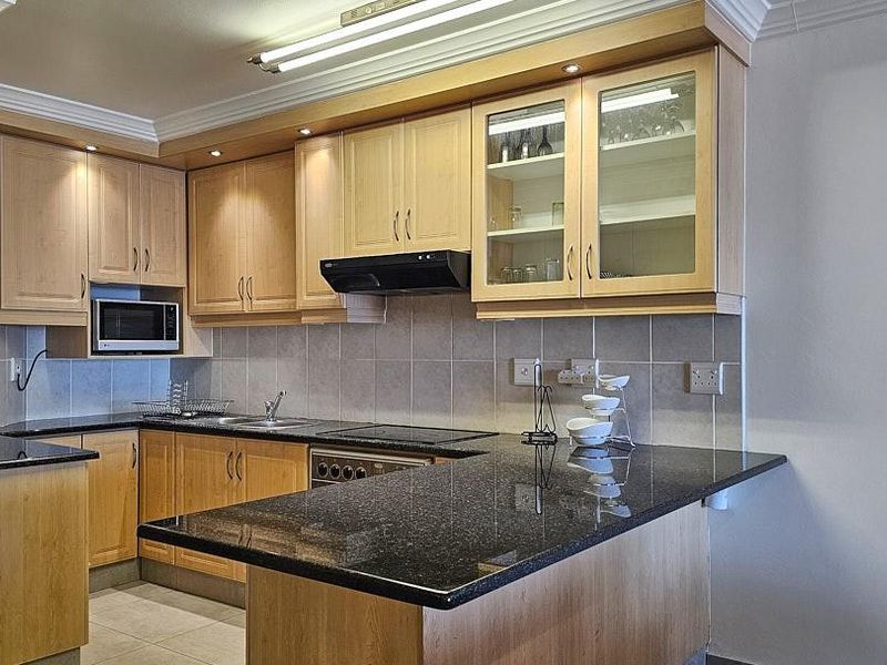 Newly upgraded Apartment  with Spectacular Sea Views - Photo 9