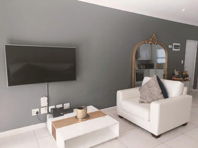 Apartment To Rent in Emberton Estate, Gillitts, Kloof, KwaZulu Natal - Photo 4