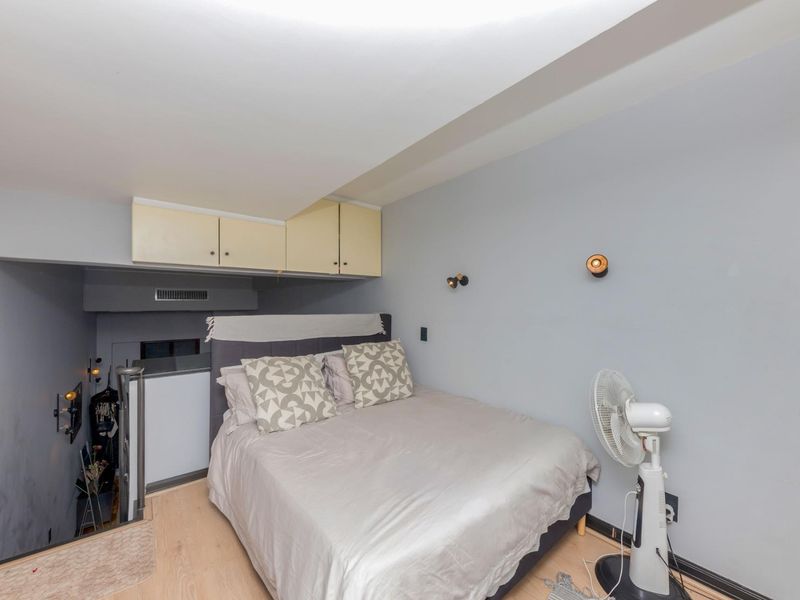 Sleek Duplex in Mutual Heights with Secure Parking and Storeroom included - Photo 9