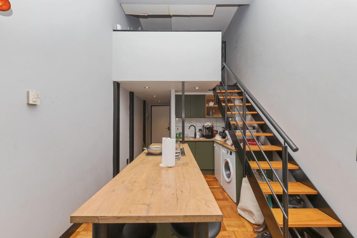 Sleek Duplex in Mutual Heights with Secure Parking and Storeroom included - Photo 2