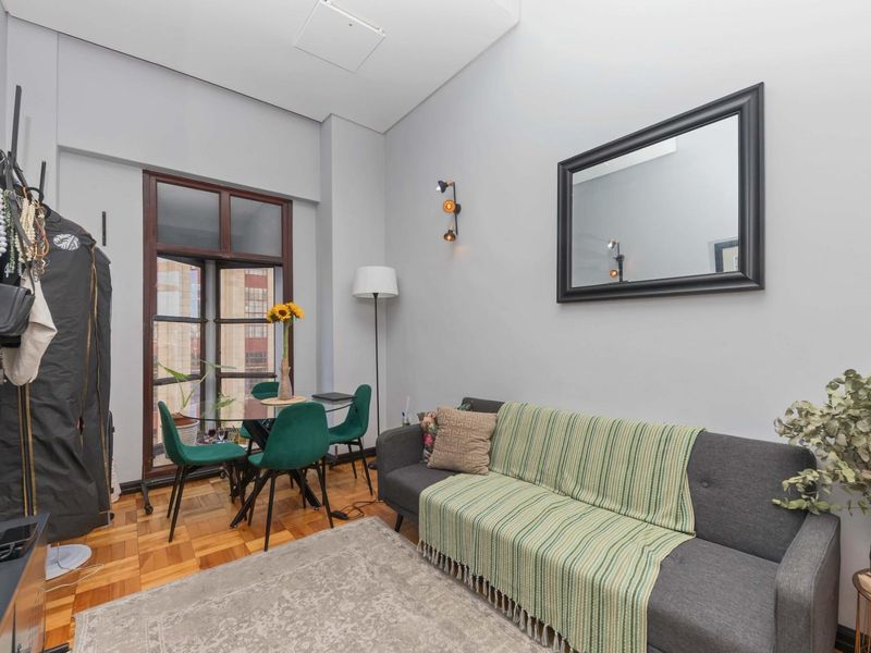Sleek Duplex in Mutual Heights with Secure Parking and Storeroom included - Photo 5